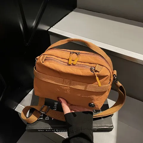 Borsa a Tracolla in Nylon Casual da Donna con Tasche Multiple Cerniera Borsa a Spalla Leggera Texture Rugosa Pendolare Quadrata
