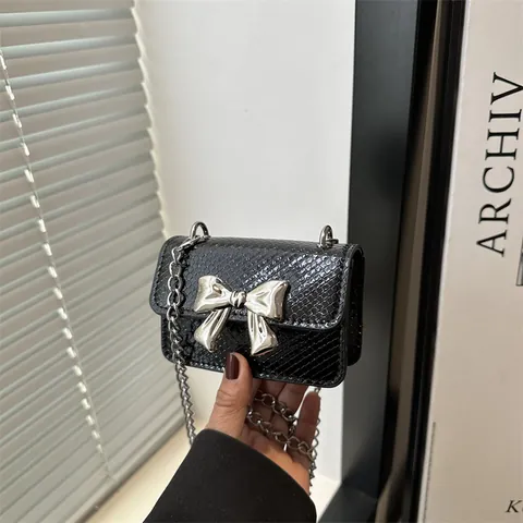 Borsa a Tracolla Mini da Donna Con Motivo a Serpente Decorazione a Fiocco in Metallo Piccola Borsa a Catena in Pelle PU