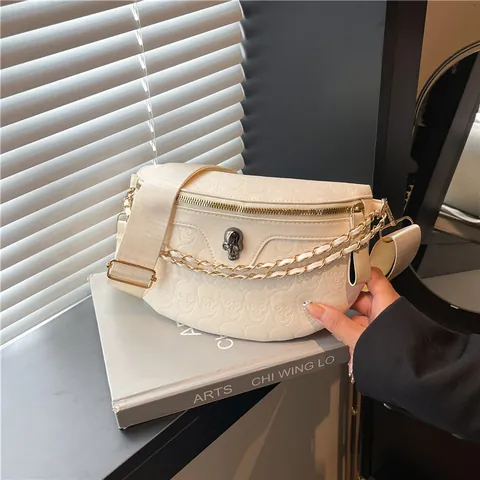 Damen Punk Totenkopf Geprägt PU Leder Brusttasche Mit Metallkette Breiter Schultergurt Modische Umhängetasche Streetwear Alltag