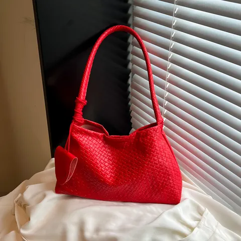 Women Woven PU Leather Hobo Shoulder Bag With Heart Charm Knotted Strap Large Fashion Underarm Bucket Bag Handbag
