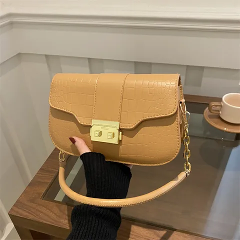 Women Crocodile Pattern PU Leather Crossbody Bag Gold Chain Strap Vintage Shoulder Underarm Square Bag For Everyday Fashion