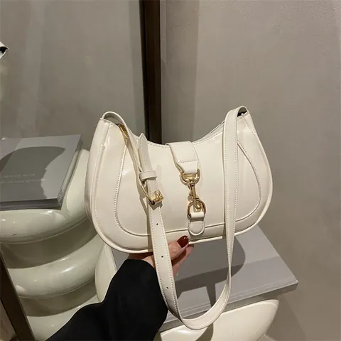 Bolso de Axila de Cuero PU Brillante Francés para Mujer Bolso de Hombro Baguette de Media Luna Con Cierre de Gancho Dorado