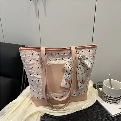 Damen Große Kapazität Falten Tote Bag Mit Seidenschal PU Leder Schleife Nähte Casual Schultertasche Pendler Handtasche