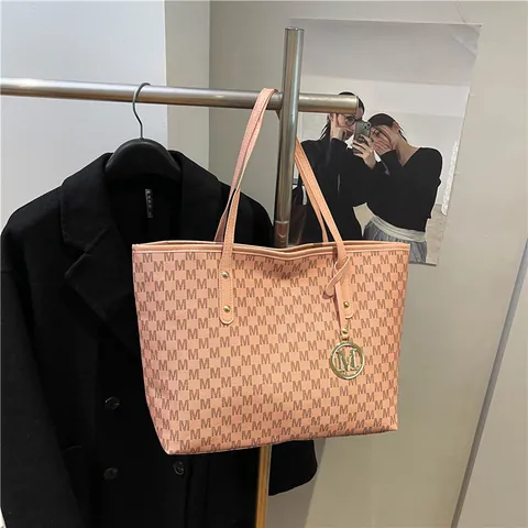 Women Fashion PU Leather Tote Bag Large Capacity Monogram Printed Shoulder Bag With Metal Pendant Office Travel Commuter Handbag