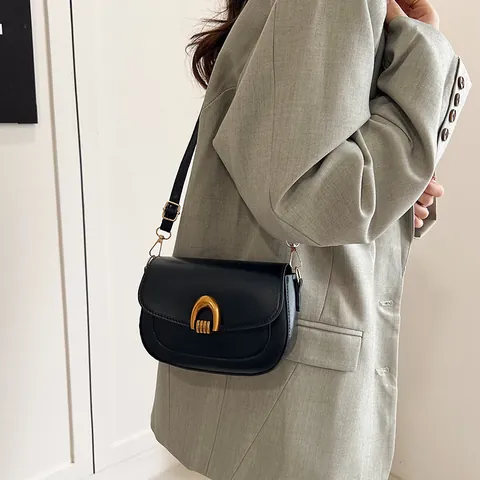 Damen Vintage Minimalistisch PU Leder Satteltasche Mit Goldener Schnalle Umhängetasche Retro Kleine Handtasche Für Den Alltag