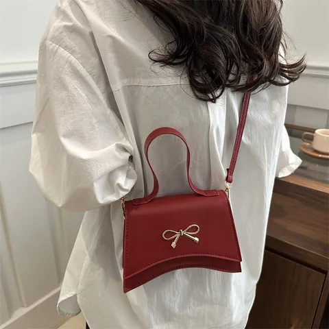 Women Fashion PU Leather Bow Handbag Curved Bottom Crossbody Bag Small Square Shoulder Bag For Daily Party Elegant Purse