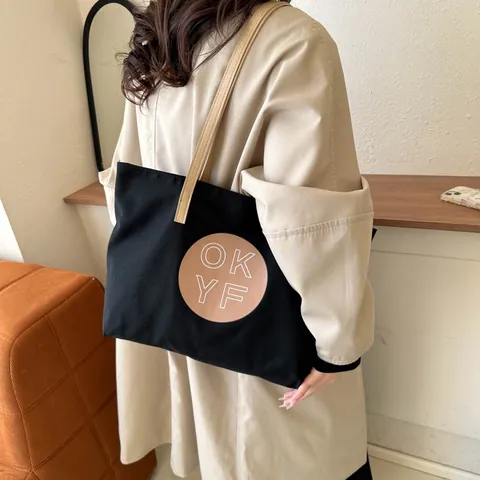 Damen Große Kapazität Segeltuch Tragetasche Minimalistisch Buchstabendruck Schulterhandtasche Lässig Pendeln Achseltasche Büro Reisen