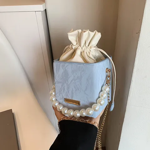 Women Fashion PU Leather Bucket Bag With Large Artificial Pearl Handle Gold Chain Strap Drawstring Handbag Crossbody Bag For Daily Party