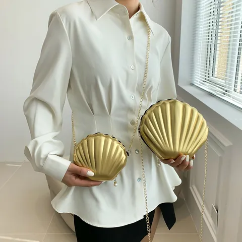 Shell Shaped Crossbody Bag For Women Metallic PU Leather Shell Pattern Shoulder Bag Gold Chain Strap Pearl Charm Fashion Party