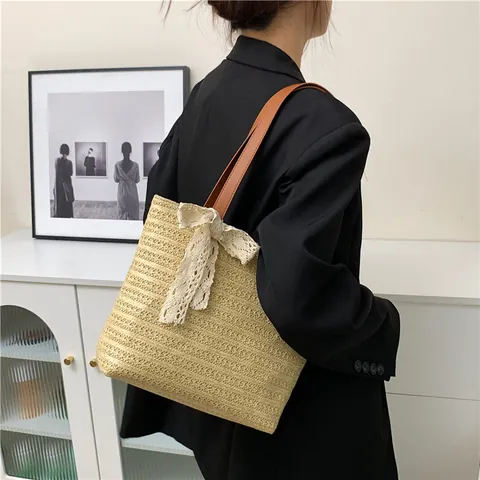 Women Straw Woven Tote Bag Large Capacity Single Shoulder Bag With Lace Bowknot Summer Beach Vacation Hand-Woven Handbag