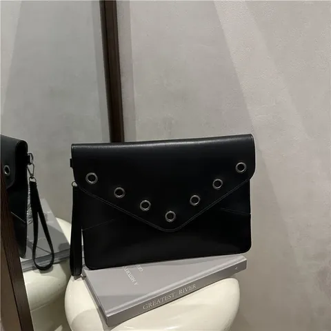 Pochette Donna in Pelle Microfibra Moda Borsa a Busta Semplice Metropolitana Con Occhielli in Metallo Rivetti Chiusura Magnetica Cinturino da Polso