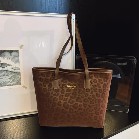 Damen Mode Leopardenmuster Tote Bag PU Leder Große Kapazität Schultertasche NEW YORK Schriftzug Einfach Täglich Pendler Handtasche