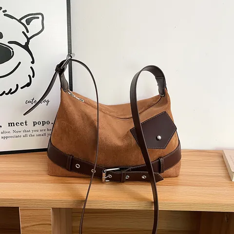 Bolso de Hombro de Cuero PU Esmerilado Vintage para Mujer Bolso Bandolera Gran Capacidad Con Hebilla Remaches Hobo