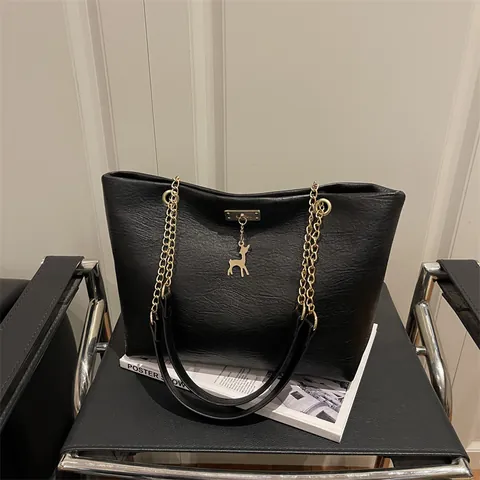 Women's Fashion PU Leather Large Capacity Tote Bag Minimalist Chain Shoulder Bag With Deer Pendant Commuter Work Handbag
