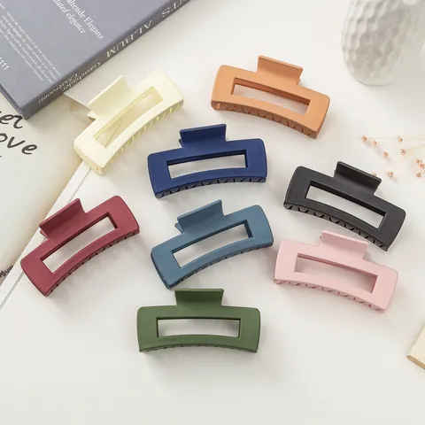 Eleganter Koreanischer Großer Matte Haarklammer Minimalistisch Rechteck Hohl Shark Clip Matt Kunststoff Haarstyling Zubehör Für Damen