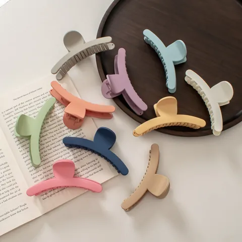 Pinza para el Cabello Mate Grande Minimalista Color Morandi Sólido Clip de Tiburón para Cabello Grueso Elegante Accesorios de Peinado para Mujer