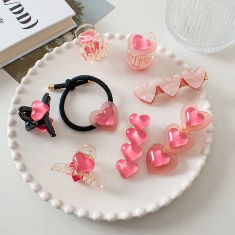 Süße Rosa Herz Haarklammern Harz Haarkrallen Für Damen Mädchen Niedliche Herz Haargummi Täglich Dating Haarschmuck