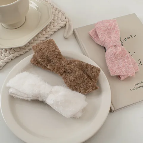 Barrette à Cheveux Nœud en Tissu de Laine Grande Pince à Ressort Élégante Épingle à Cheveux Nœud en Peluche Mode Automne Hiver