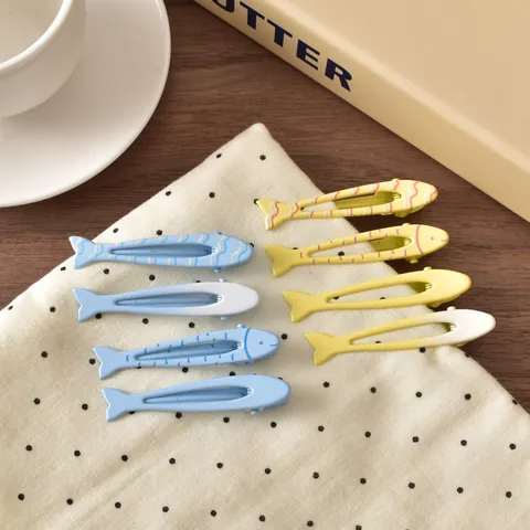 Süße Cartoon Fisch Form Haarspange Legierung Lackiert Frisch Stil Pony Seitenclip Für Damen Mädchen Haarschmuck Schmuck Geschenk