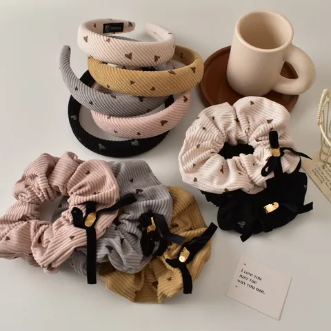 Fascetta per Capelli in Velluto a Coste Vintage con Stampa a Cuore Fiocco in Velluto Fibbia Oro Cerchietto Donna Stile Coreano Accessori