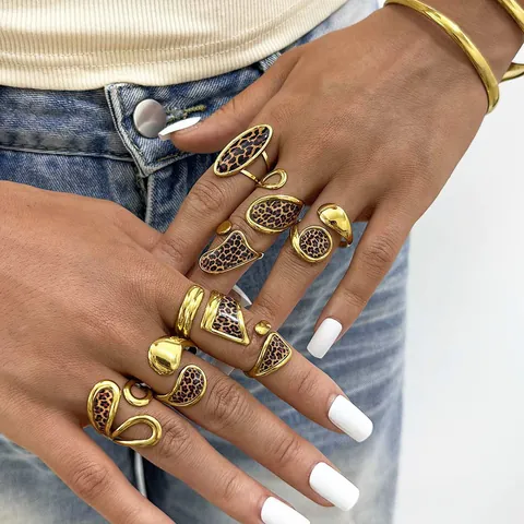 Vintage Stainless Steel Leopard Print Open Ring For Women Gold Plated Geometric Adjustable Statement Jewelry Fashion Finger Ring