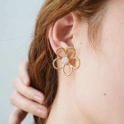 Minimalisti Orecchini a Bottone in Acciaio Inossidabile 304 Forma di Margherita Vuota Con Zirconia Oro Placcato Floreale Orecchini per Donna Gioielli Regalo