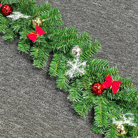 5M Christmas Garland With Encrypted Pine Red Bows White Snowflakes Electroplated Balls For Window Stairs Door Home Decoration
