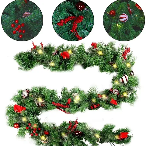 Traditionele Kerst Guirlande Met Warme LED Verlichting Rode Bessen Dennenappels Voor Trap Deur Raam Haard Decoratie