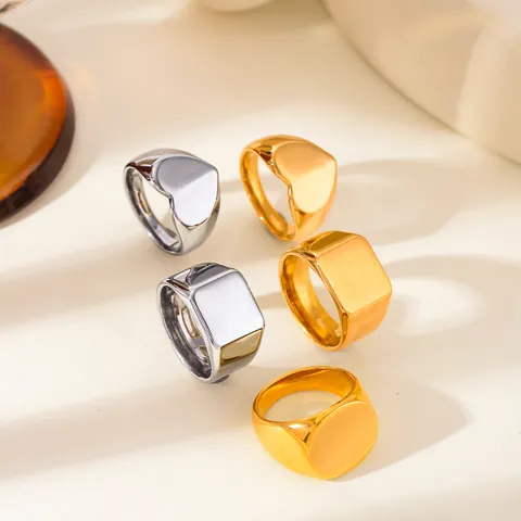 Minimalist Stainless Steel Signet Ring For Men Women Gold Silver Plated Square Heart Round Geometric Smooth Finger Ring Jewelry