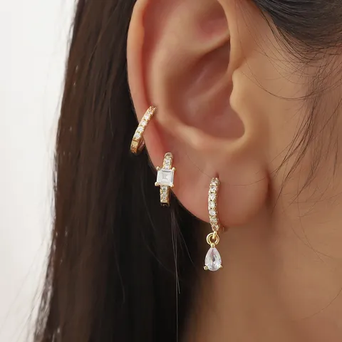 European Fashion Copper Zirconia Hoop Earrings For Women Luxury 18K Gold Plated Waterdrop Square Geometric Huggie Earrings Jewelry