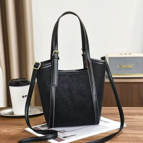 Damen Retro PU Leder Tote Bucket Bag Große Kapazität Commuter Umhängetasche Mit Verstellbarem Riemen Gold Hardware