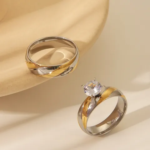 Anillos de Pareja de Acero Inoxidable Bicolor en Torsión Con Piedra Zirconia Redonda Alianzas de Boda Románticas Joyería