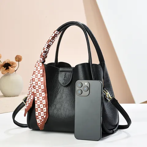 Vintage PU Leather Bucket Bag For Women Fashion Handbag With Satin Scarf Decor Shoulder Crossbody Bag Daily Messenger Bag
