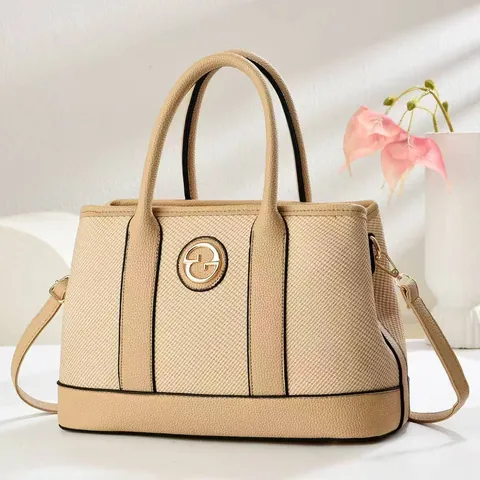 Women Tote Bag PU Leather Woven Patchwork Handbag Large Capacity Commuter Shoulder Bag Elegant Circular Metal Logo