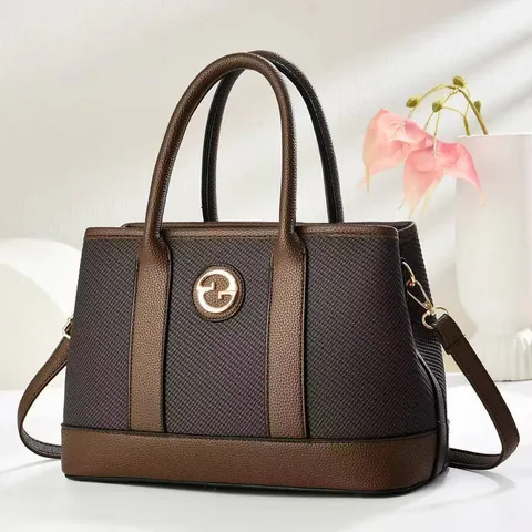 Women Tote Bag PU Leather Woven Patchwork Handbag Large Capacity Commuter Shoulder Bag Elegant Circular Metal Logo
