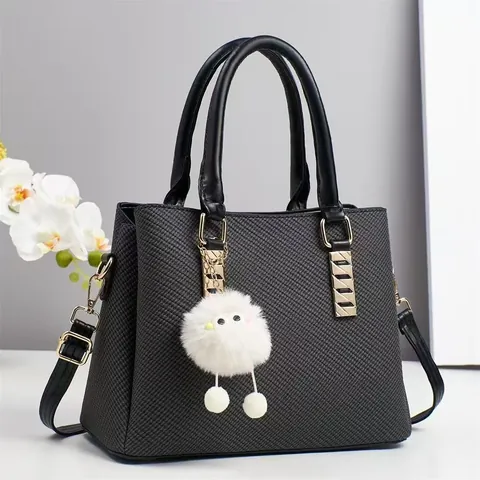 Borsa a Mano da Donna in Pelle PU con Trama Intrecciata e Ciondolo a Pompon Hardware Dorato Borsa a Tracolla Quotidiana