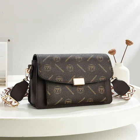 Women Vintage Letter Print PU Leather Shoulder Bag Retro Commuter Crossbody Bag Wide Geometric Pattern Strap Gold Buckle