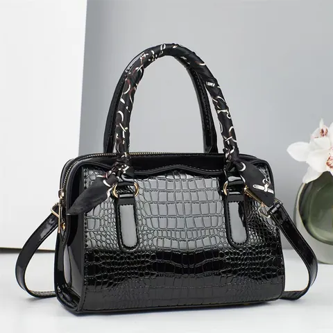 Sac à Main Femme en Cuir PU Brillant Motif Crocodile Sac Boston de Mode Avec Décoration de Foulard en Soie Bandoulière