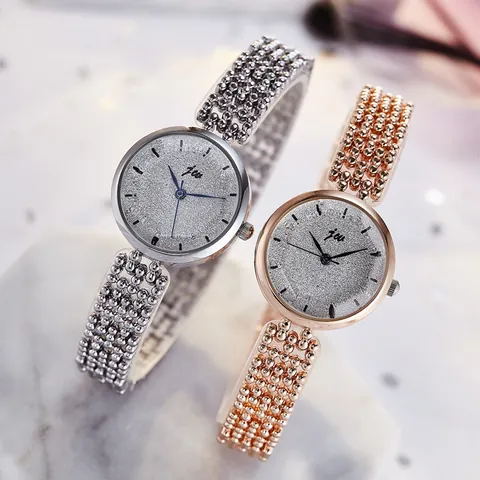 Montre à Quartz de Mode pour Femmes Avec Cadran Scintillant à Paillettes Et Bracelet en Chaîne de Perles Métalliques à Plusieurs Rangs Montre-Bracelet Élégante