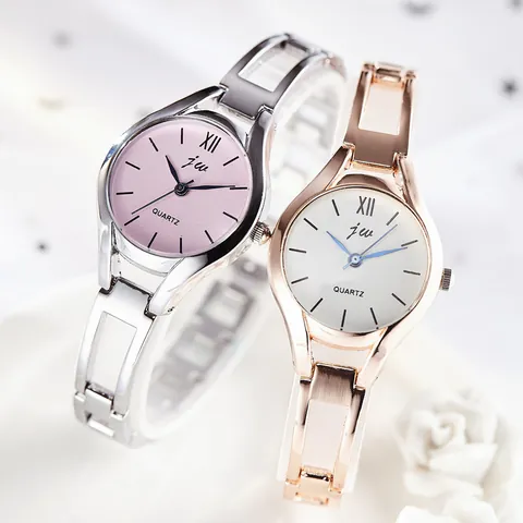 Elegant Women's Quartz Watch With Hollow Stainless Steel Band Roman Numerals Round Dial Fashion Bracelet Watch For Ladies