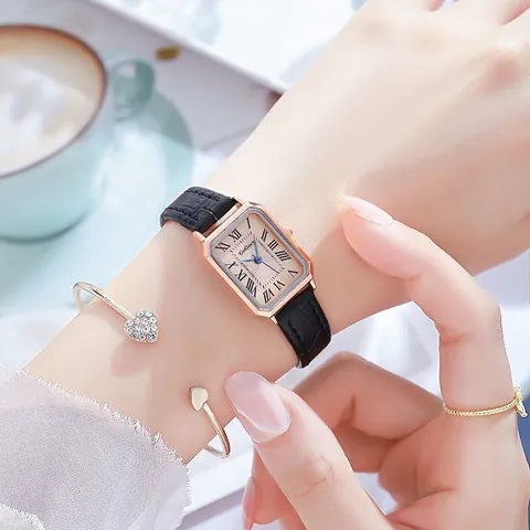Reloj de Cuarzo Rectangular Vintage para Mujer Esfera con Números Romanos Correa de Cuero PU Juego de Reloj con Pulsera de Corazón