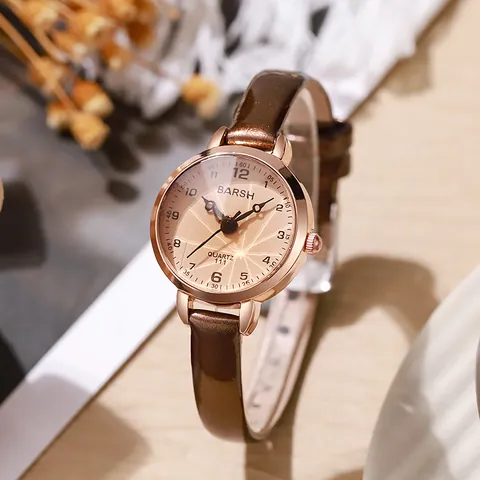 Women Fashion Quartz Watch Rose Gold Case Numeric Dial Elegant Casual Leather Strap Small Dial Ladies Analog Wristwatch