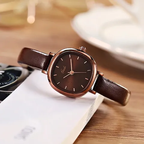 Elegante Damen Oval Quarzuhr Minimalistische Analoge Armbanduhr Mit Kunstlederarmband Kleines Zifferblatt Modische Uhr Für Damen