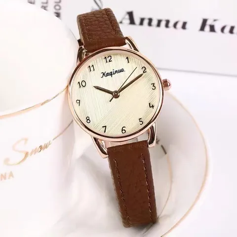 Women Retro Quartz Watch Round Alloy Case PU Leather Strap Minimalist Analog Fashion Timepiece Elegant Daily Student Wristwatch