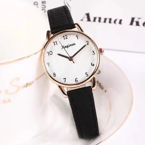 Women Retro Quartz Watch Round Alloy Case PU Leather Strap Minimalist Analog Fashion Timepiece Elegant Daily Student Wristwatch