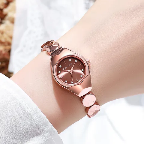 Women Elegant Quartz Watch Small Round Dial Rhinestone Accents Alloy Bracelet Chain Wristwatch For Ladies Daily Jewelry Gift