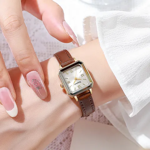 Orologio al Quarzo Quadrato Vintage da Donna Con Numeri Romani Cassa in Lega Cinturino in Pelle PU Elegante Orologio da Polso alla Moda
