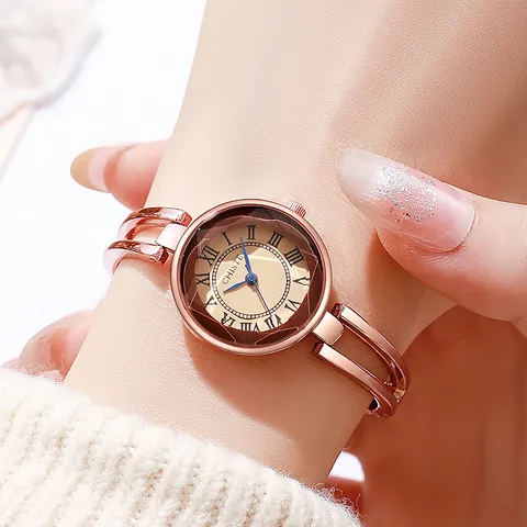 Women Fashion Quartz Watch Rose Gold Alloy Bracelet Bangle Roman Numerals Faceted Glass Luxury Elegant Lady Wrist Watch
