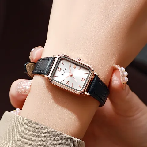 Vintage Dames Rechthoekig Kwarts Horloge Legering Kast PU Lederen Band Romeinse Cijfers Sunray Wijzerplaat Elegante Mode Polshorloge Voor Dames Dagelijks Kantoor Accessoire