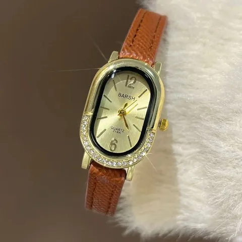 Dames Vintage Ovale Quartz Horloge Luxe Strass Ingelegde Legering Kast Leren Band Elegante Mode Polshorloge Cadeau